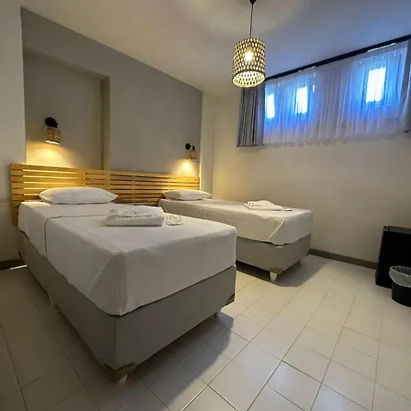 Bozcaada Arcadia Otel *