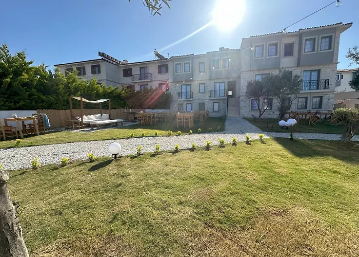 Bozcaada Arcadia Hotel *